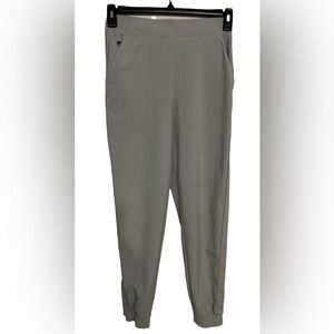 Athleta Brooklyn Textured Jogger Women’s Size 4 Stretch Pockets Green **Read**.